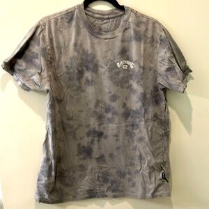 Men’s billabong t-shirt, grey size medium. Great condition